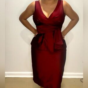 Jones New York Size 6  Deep shimmer red Women Formal RN 54050